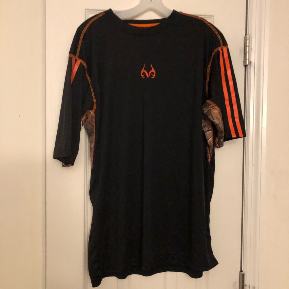 Men’s Realtree Dry-fit Shirt Size XL
